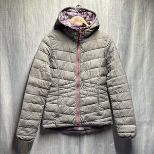 🚩 Mountain Warehouse Gray Women's puffer Jacket size 4
